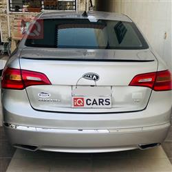 كيا كادينزا